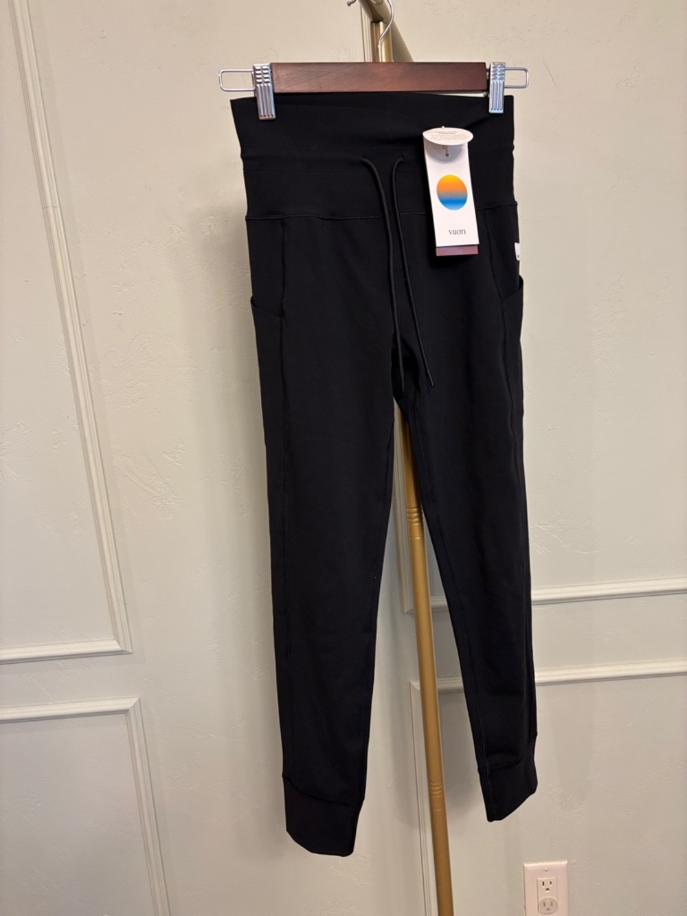Vuori Black High-Waist Pocket Leggings